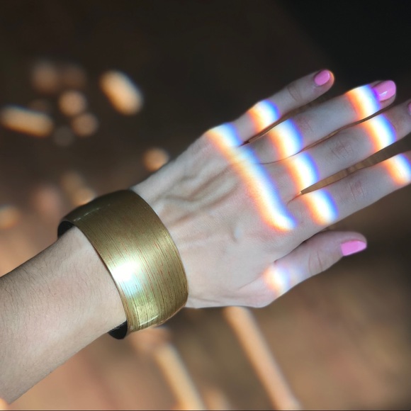 🌀 HP 🌀 Urban Outfitters Chunky Gold Bracelet - Picture 5 of 5